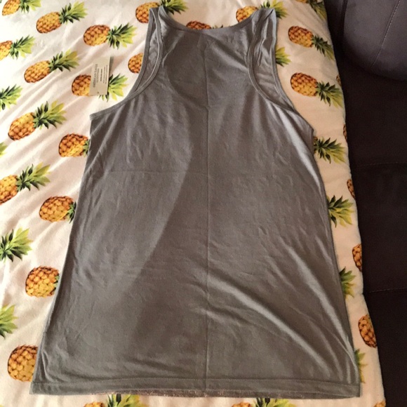 Metallic shimmer tank top - Picture 3 of 3